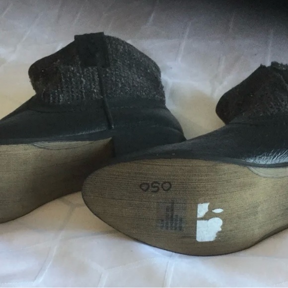 Steve Madden black leather zipper ankle boots SZ 6 P Elle 1” heel - Picture 4 of 6